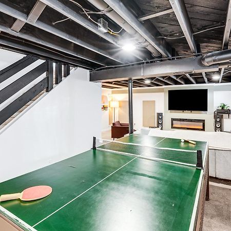 6 Mi To Summerfest Park Home With Game Room! Cudahy Bagian luar foto